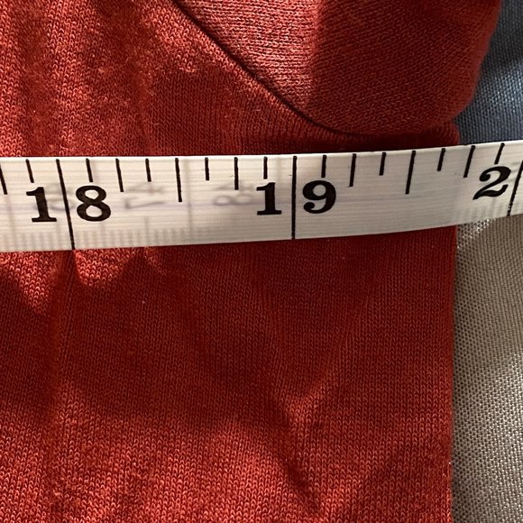 Banana Republic Cowl Neck Round Hem Top Burnt Orange Small - Picture 5 of 8